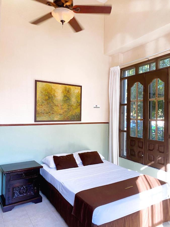 ميريدا Luna Nueva Hotel-Boutique المظهر الخارجي الصورة